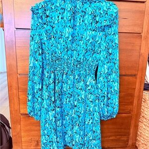 Blue/green Patterned Long Sleeve Dress